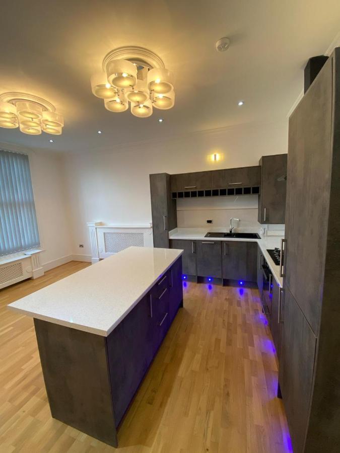 Luxury Apartment Apt5 Wolverhampton Esterno foto