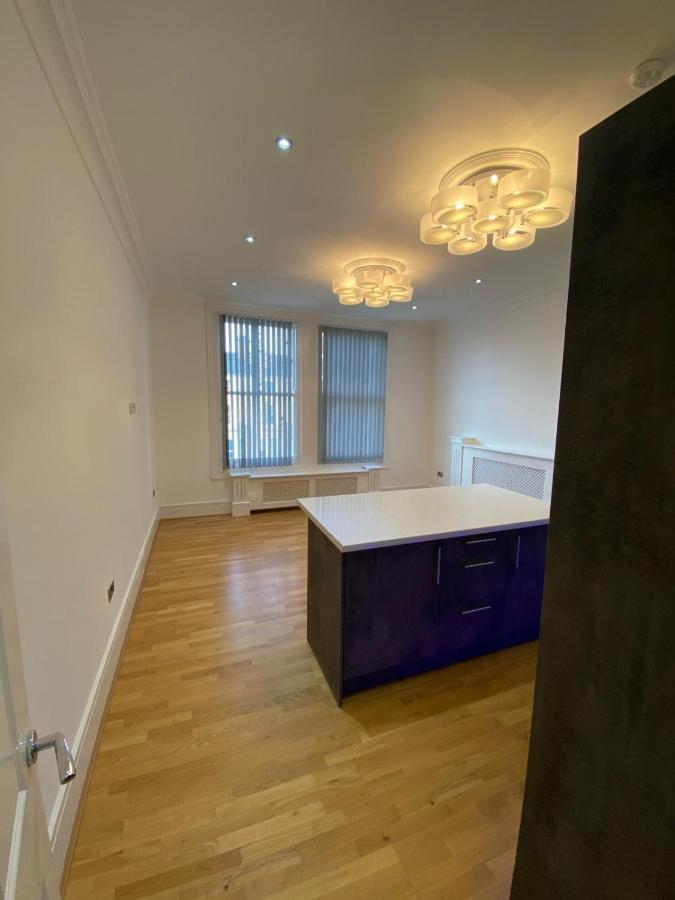 Luxury Apartment Apt5 Wolverhampton Esterno foto