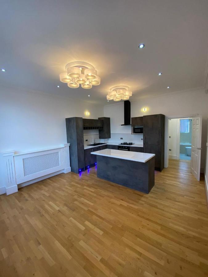 Luxury Apartment Apt5 Wolverhampton Esterno foto
